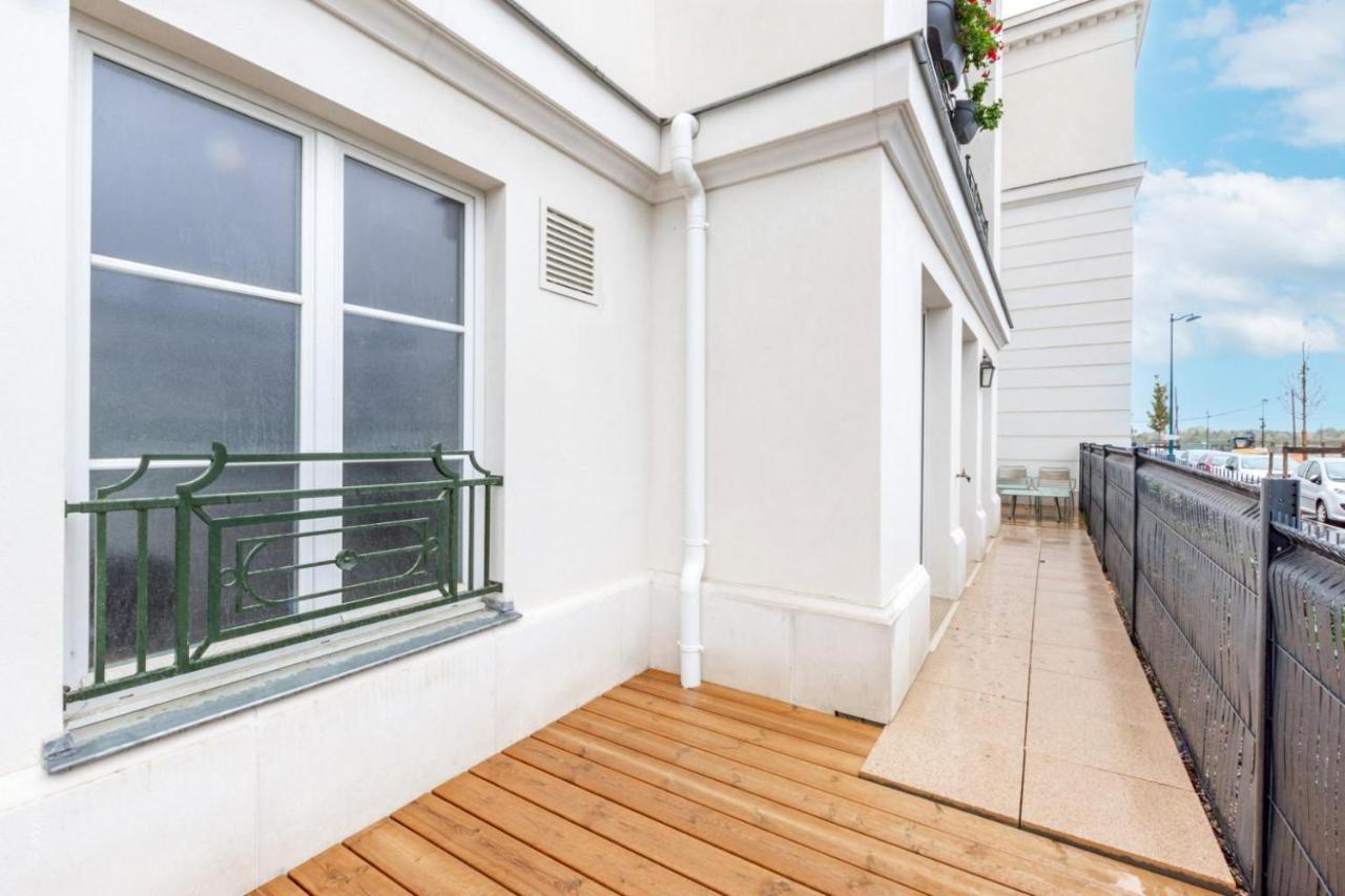 Le Jade By Plaza Apartment Serris Exterior foto